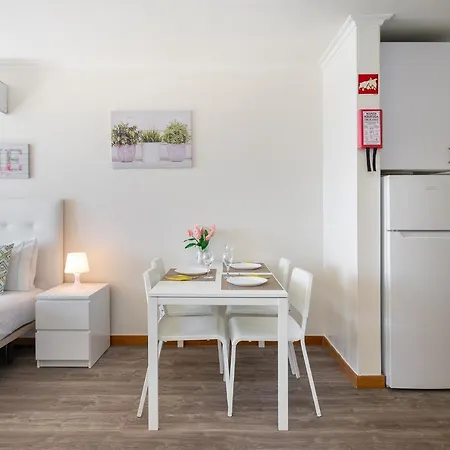 Da Rocha, 17 H, Frontal Sea View, Wonderful Studio, Air Conditioning, Two Pools, Internet, Parking - Jardins Da Rocha By Ig Portimão
